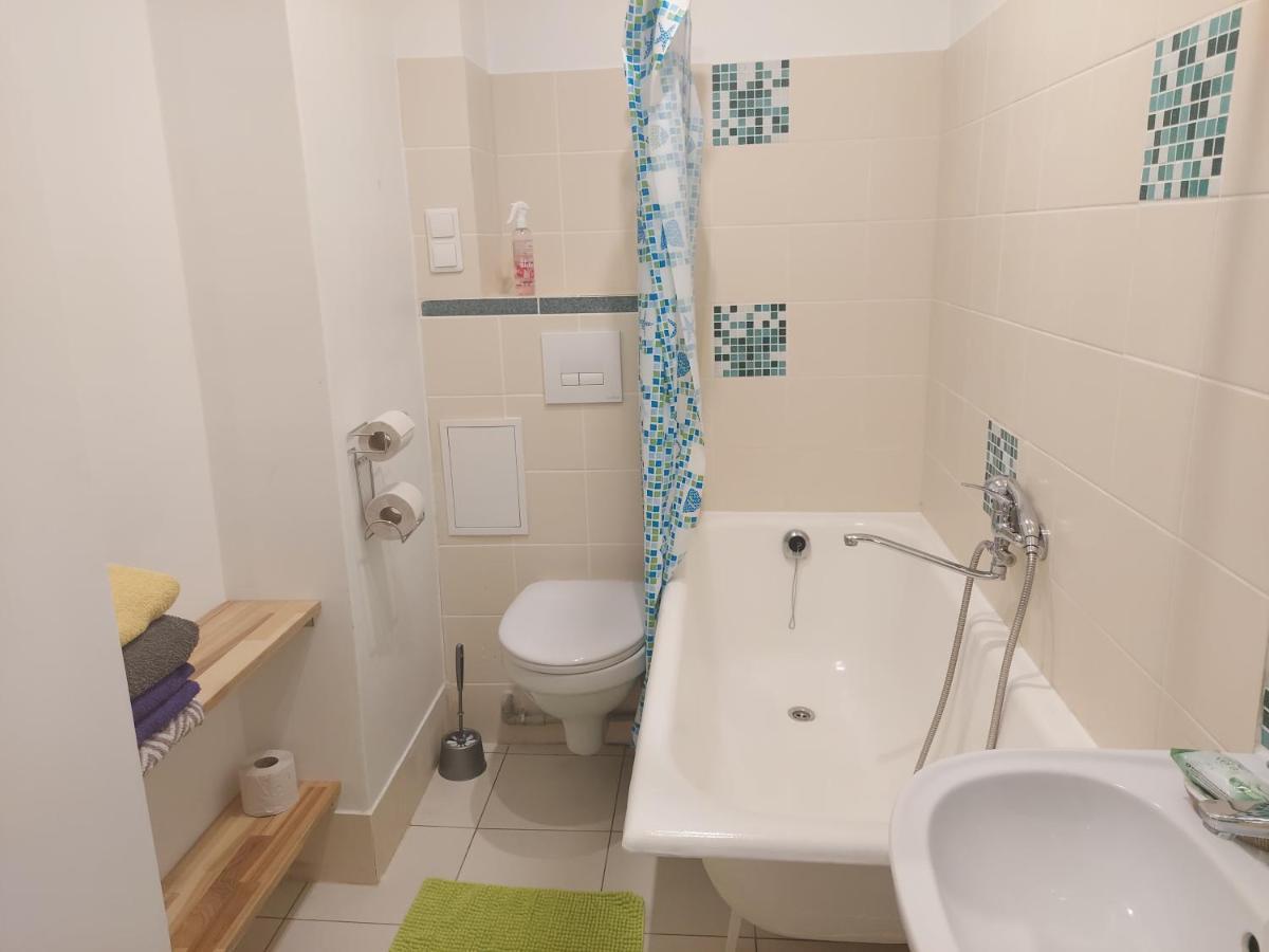Midsummer House, Cozy And Comfortable Apartments In Ryga Zewnętrze zdjęcie